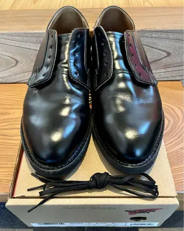 RED WING 포스트맨