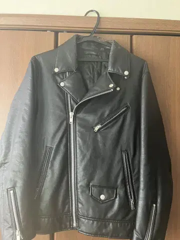 단종 블랙 가죽 라이더 자켓