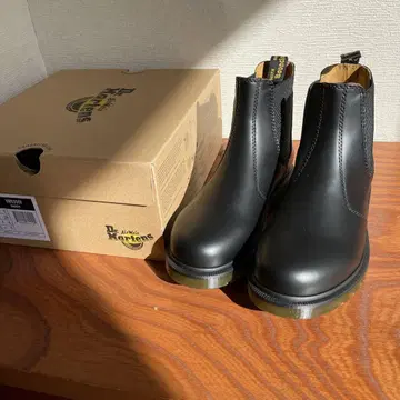 닥터마틴 사이드 고 첼시 부츠 UK5 38 새상품 24cm