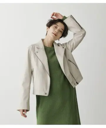 AZUL 라이더 자켓 아이보리 M 사이즈