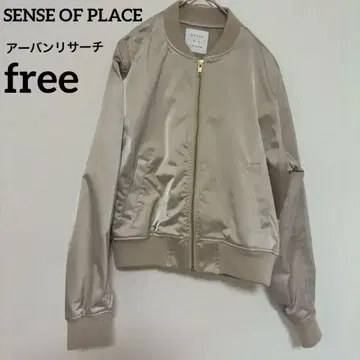 어반 리서치 SENSE OF PLACE 베이지 봄버 자켓 프리