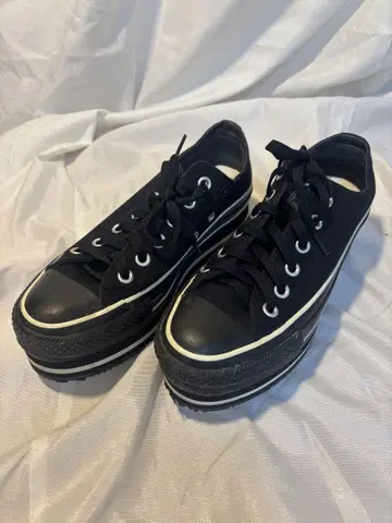 [ 가격 인하 ] ALL STAR 블랙 통굽 스니커즈