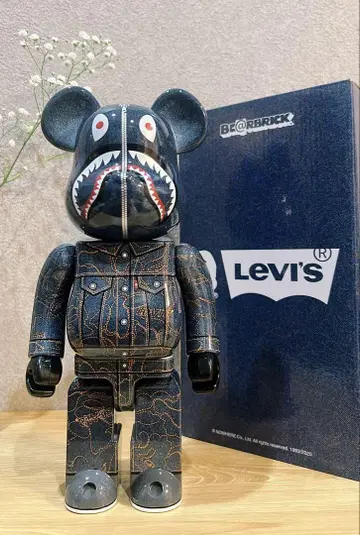 베어브릭 LEVI'S 400%