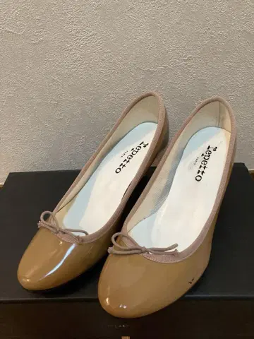 [ 미사용 ] Repetto 베이지 발레 펌프스
