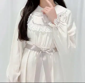 Honey Cinnamon 허니시나몬 절개 프릴 롱 원피스
