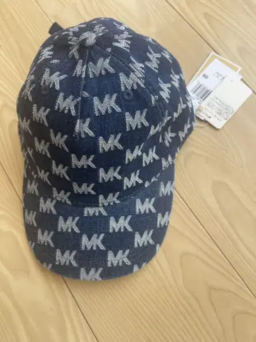 Michael Kors 네이비 MK 로고 캡