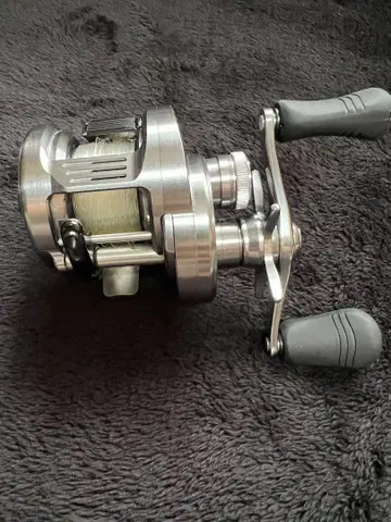 시마노 칼카타 네이비 DC 201hg