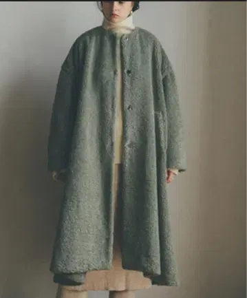 CLANE FLARE FUR COAT 2020AW