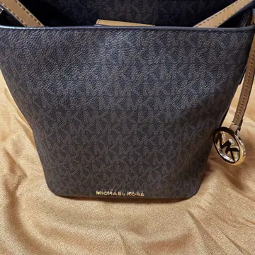 [ 새상품급 ] Michael Kors 숄더백 ( MK 모노그램 패턴 )