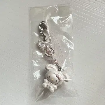 헬로키티 시크릿 스트랩 토끼