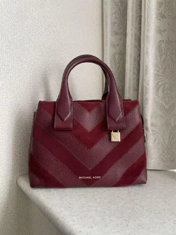 MICHAEL KORS 버건디 핸드백
