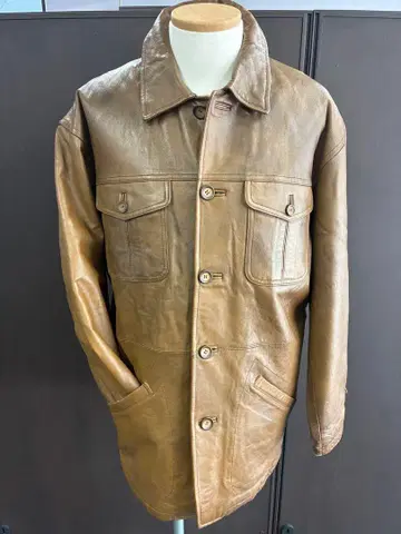 가죽 자켓 브라운 버튼 포함