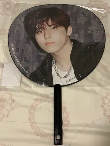 TREASURE LOVE PULSE 정우 부채 팝업