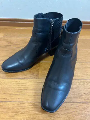nouer 누에르 지퍼 부츠 23 블랙 가죽