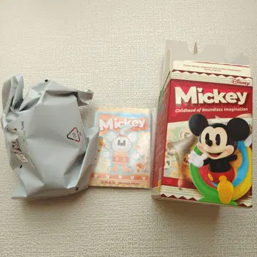 팝마트 미키 피규어