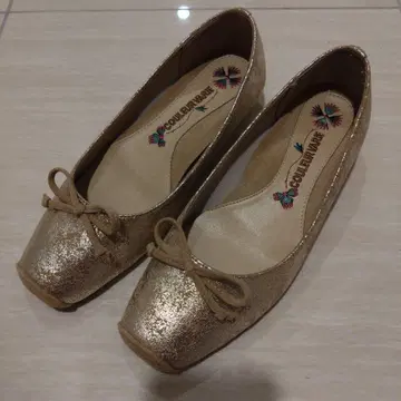 크롤 발리에 플랫슈즈 23.5cm 골드