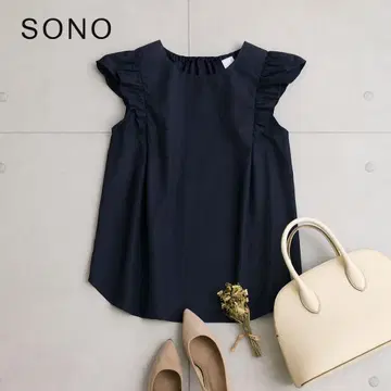 sono (소노) 슬리브리스 프릴 티셔츠 블라우스 새상품급