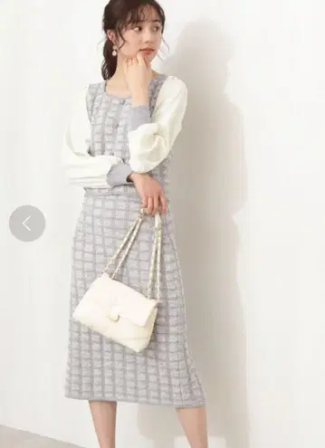 프로포션 바디 드레싱 클래시컬 자카드 니트 세트업