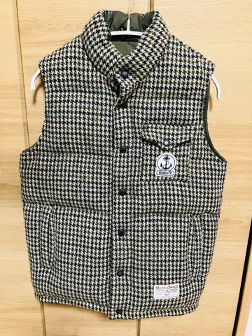 중고 FIDELITY x Harris Tweed 리버서블 다운 베스트