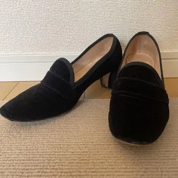 repetto 벨벳 원단 라메 펌프스