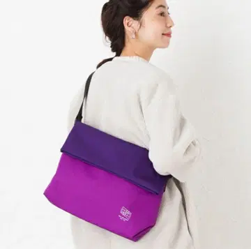퍼플 플랩식 숄더백