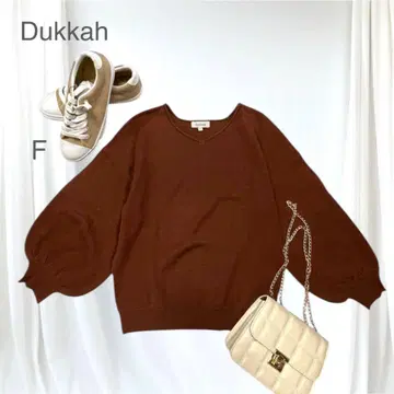 새상품급 듀카 Dukkah V넥 볼륨 슬리브 니트 브라운 F