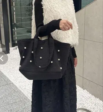 [ conforobe ] 컴포로브 누비백 미디 펄 네이비 마더백.