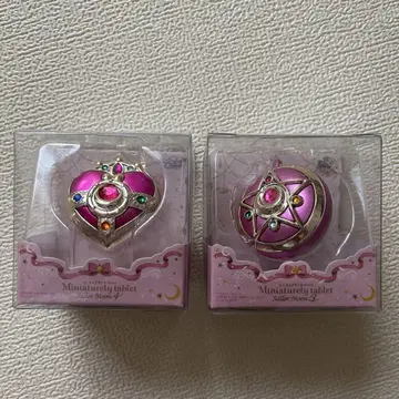세일러문 미니어처리 태블릿 2개 세트