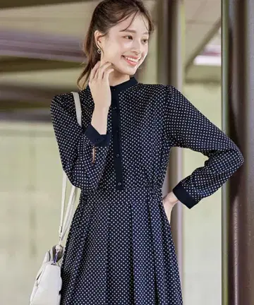 tiaclasse 배색 밴드 카라 기하학 패턴 원피스