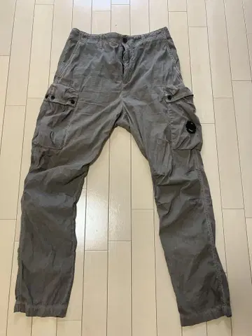 C.P. COMPANY 카고 팬츠 46