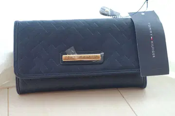 새상품 TOMMY HILFIGER 3단 폴더형 지갑 장지갑