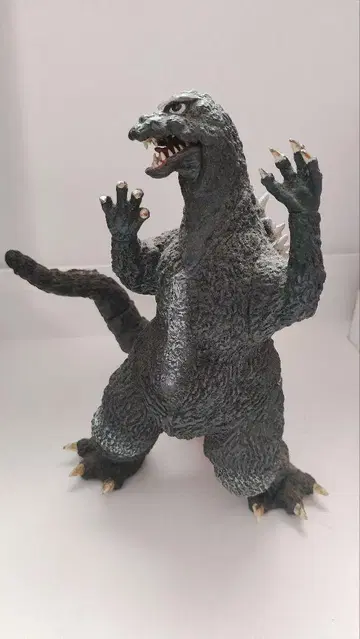 카이요도 소프트 비닐 키트 고질라 (모스라 대 고질라) / 완성품