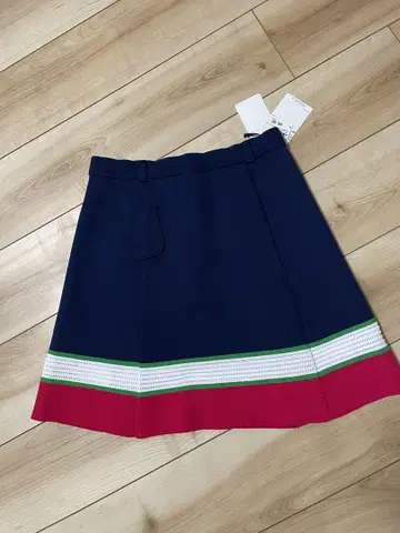 아르치비오 스커트