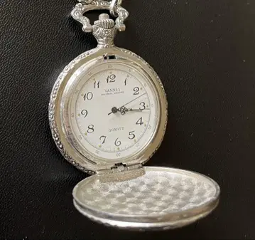 VANNES MAXIMAL MONTRE 쿼츠 회중시계 빈티지!