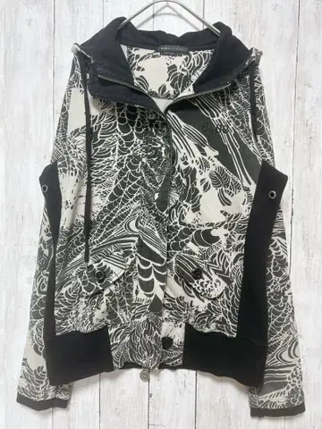 BCBGMAXAZRIA 맥스아즈리아 화이트 블랙 후드티 [ M ]