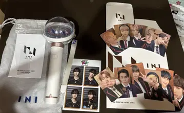 INI 응원봉