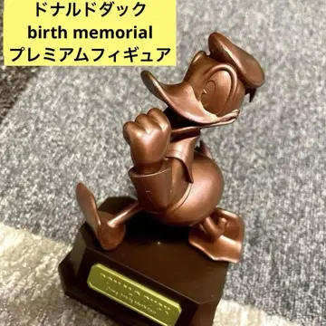 도널드 덕 birth memorial 프리미엄 피규어 디즈니