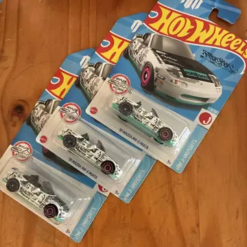 핫휠 91 마쓰다 MX-5 MIATA