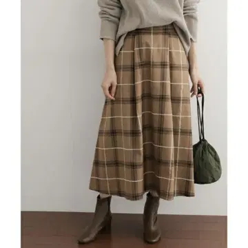 미사용 어반 리서치 도어스 체크 롱 스커트 로쏘 지유