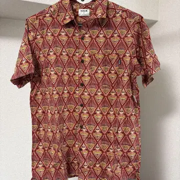 Hurley 반팔 셔츠 S 사이즈