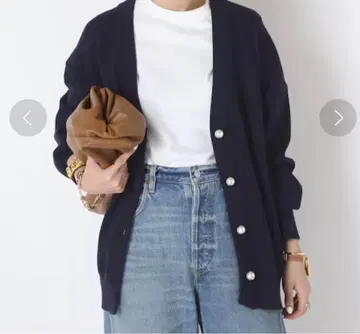 PEAL BUTTON 가디건 / 뮤즈 드 우드즈 이엠 클래스