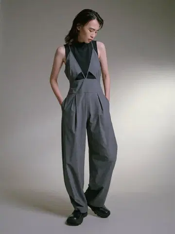 [ TELOPLAN ] Joelle Jumpsuit M