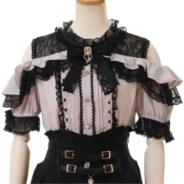 LIZLISA 오픈 숄더 블라우스