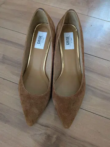 LeTalonGRISE 브라운 스웨이드 펌프스