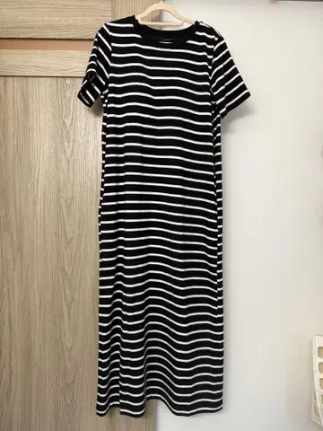택 포함 새상품 UNIQLO 에어리즘 코튼 브라 원피스 보더