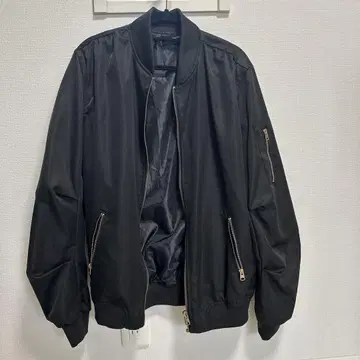 블랙 MA-1 자켓 Amerasian Apparel MAN