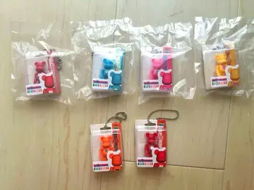 베어브릭 키체인 가챠