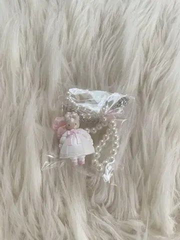 산리오 시크릿 스트랩 마론 크림