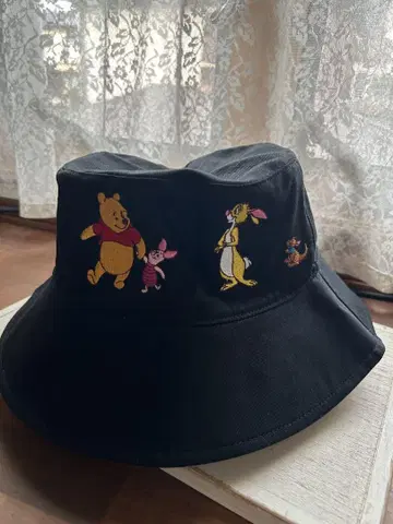 푸우 버킷햇