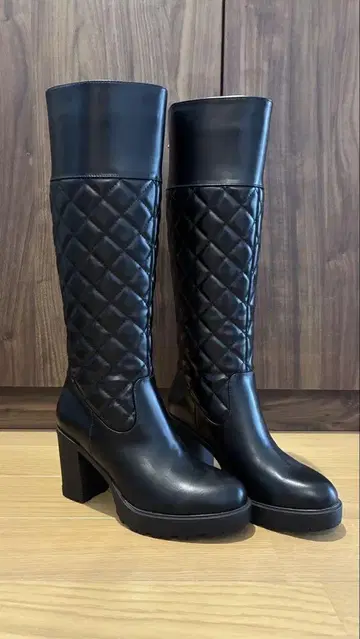 Rady 퀼팅 롱 부츠 S 사이즈 미사용 새상품